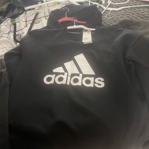 Womens size M Addias pull over without hood